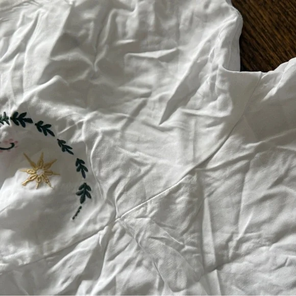 Damaged NWT The Palms Cropped Shirt in White
ICECREAM Men’s Shirt Sz XL - Picture 8 of 8